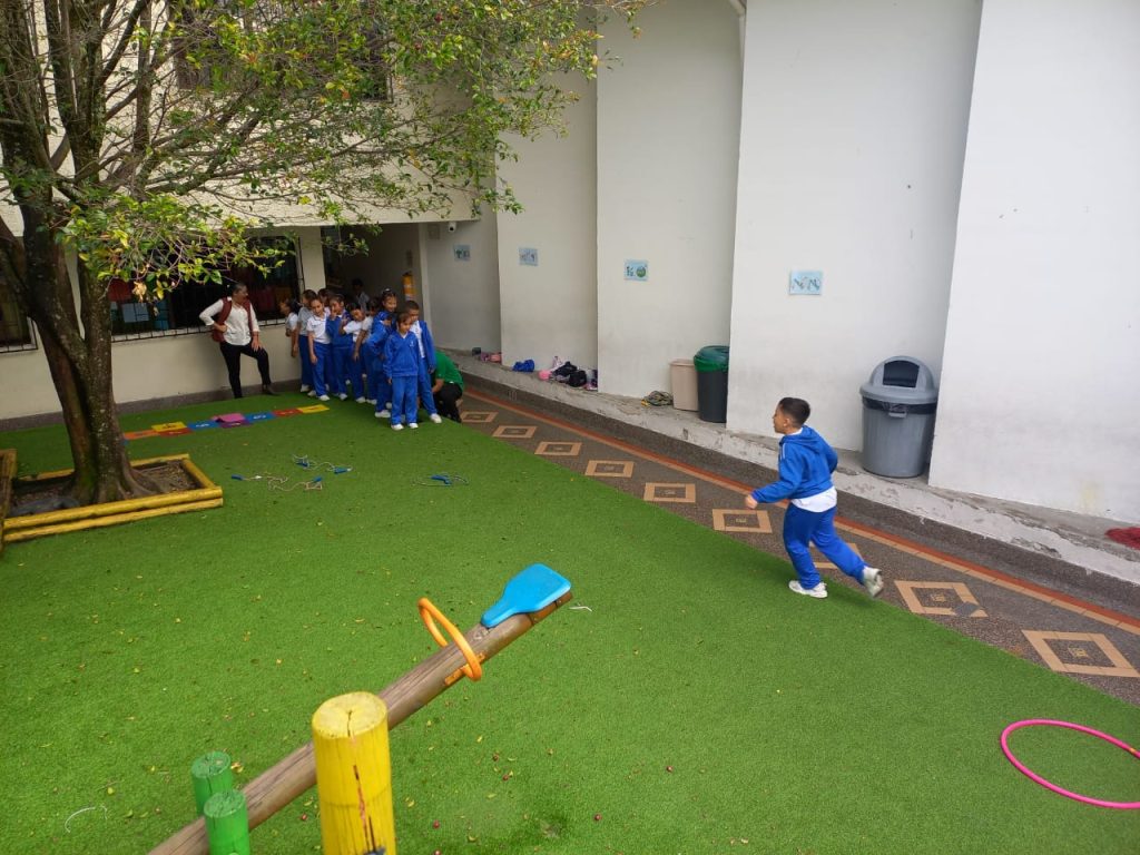 734ab5d5-0062-4136-9fa4-10308881cb13